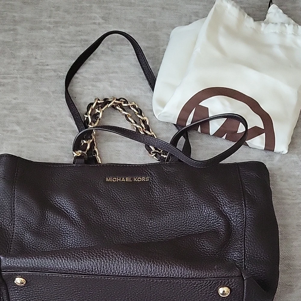 Michael Kors Brown Leather Shoulder Bag with Gold Chain